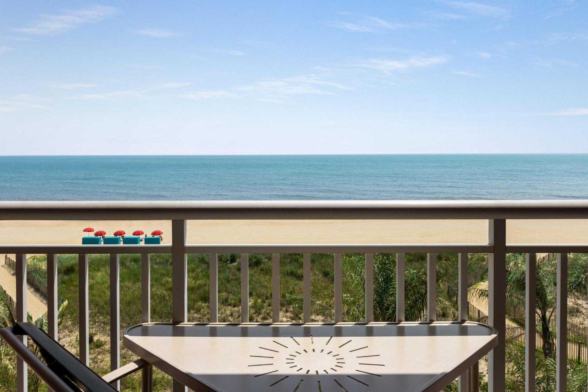 Holiday Inn Ocean City By Ihg Экстерьер фото
